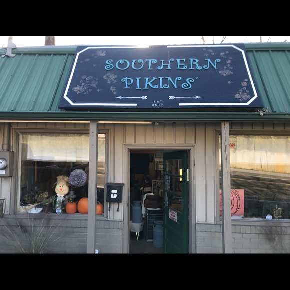 Meet your Posher, Stacie - Picture 1 of 1